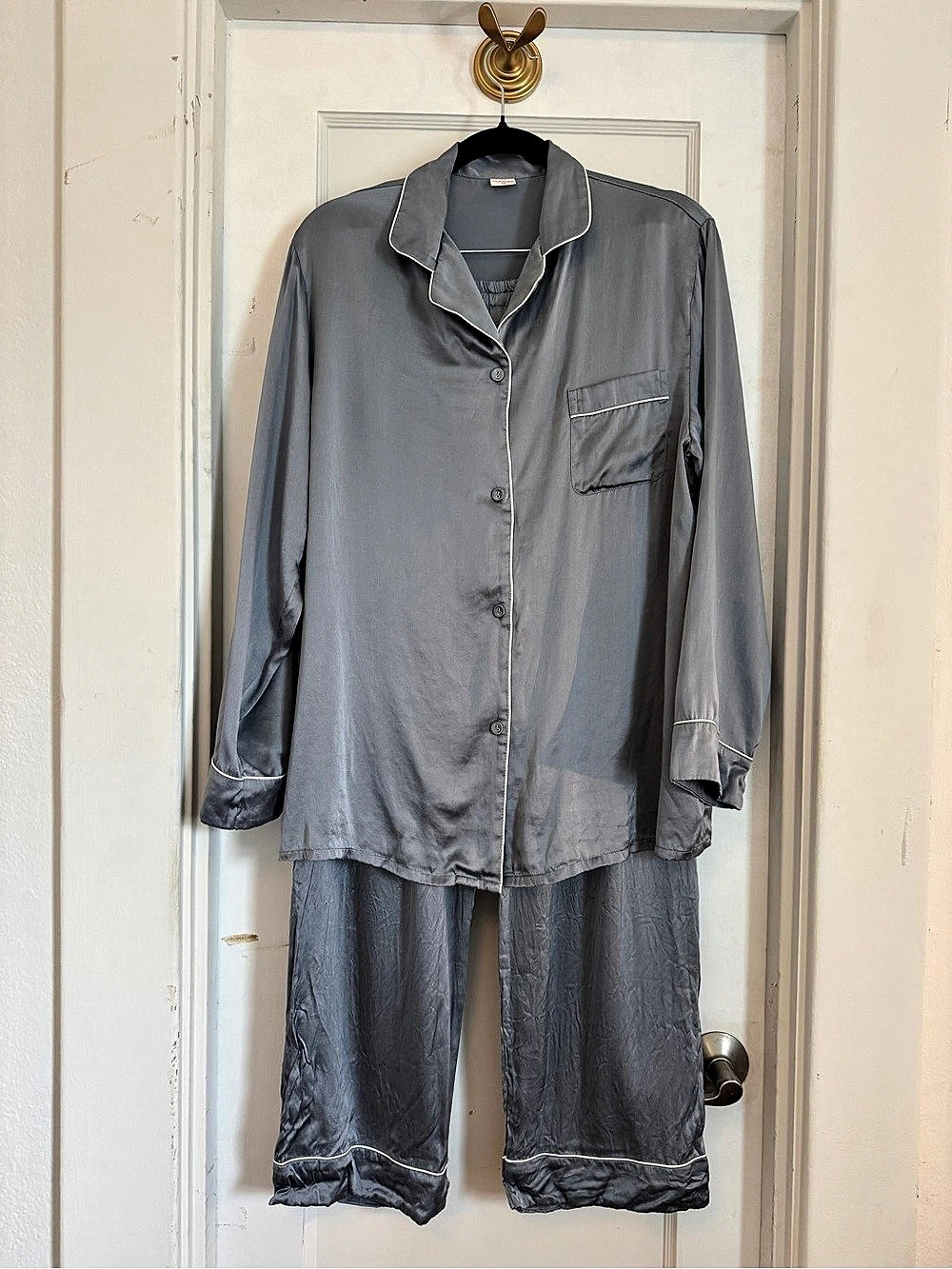 SilkSilky 100% Silk Pajama Set in Gray XL